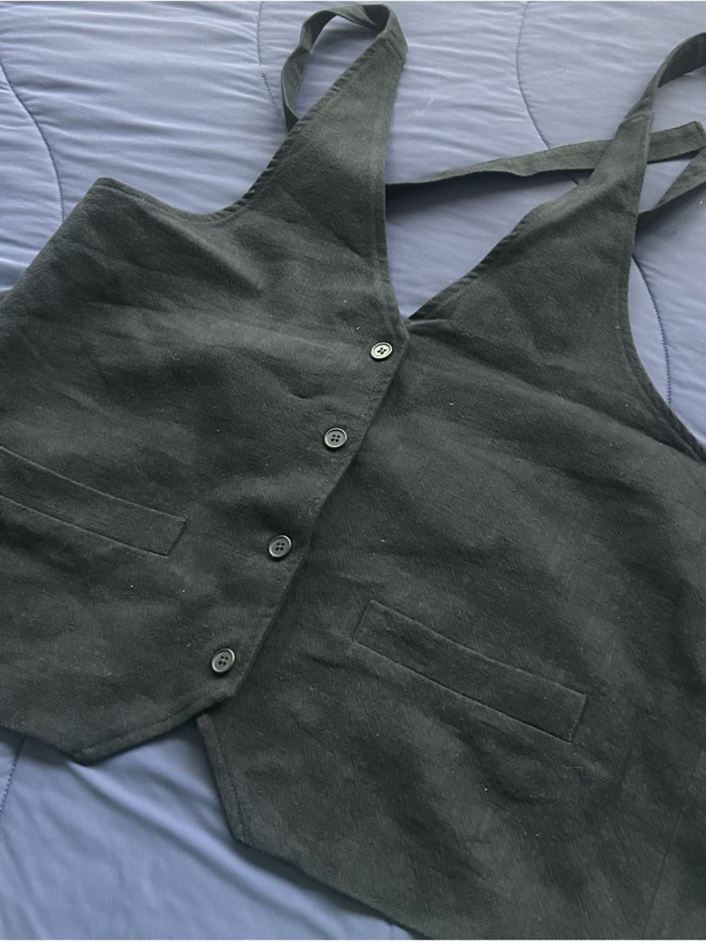 Lioness Black Backless Halter Top - Picture 14 of 14